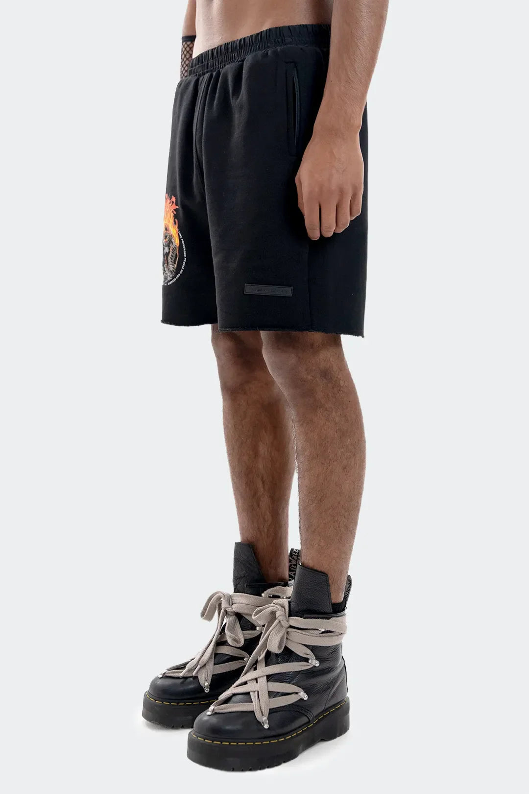 VENENO SHORT EDEN SKULL
