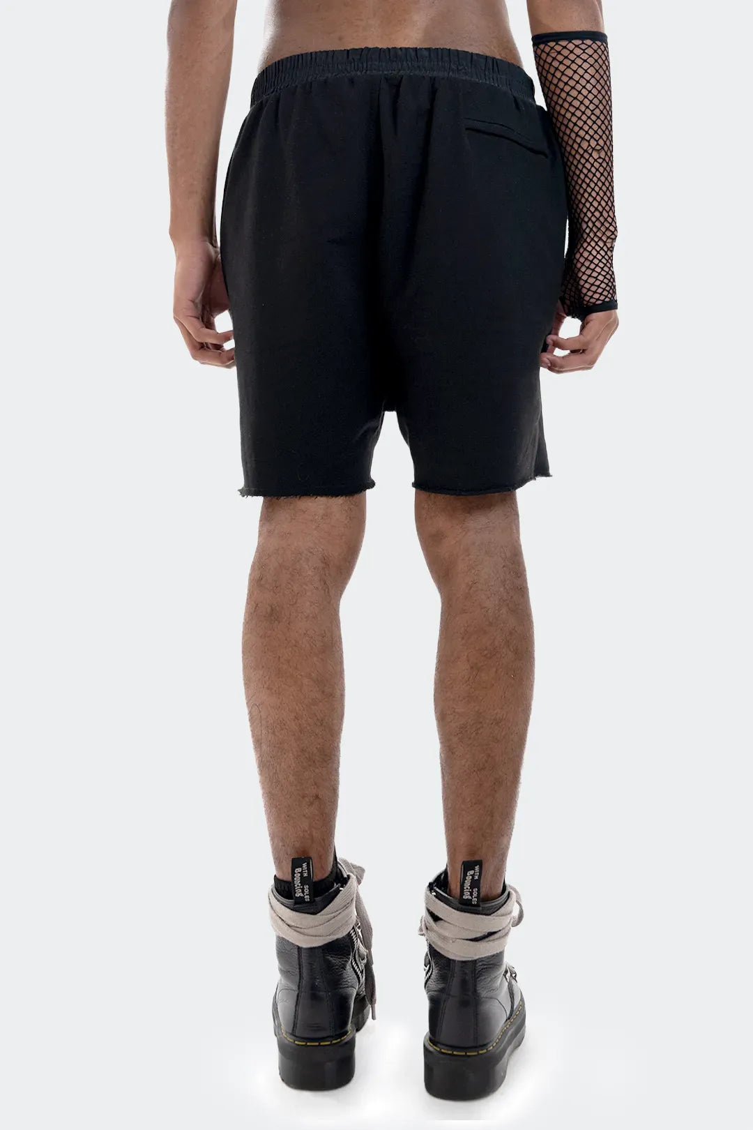 VENENO SHORT EDEN SKULL