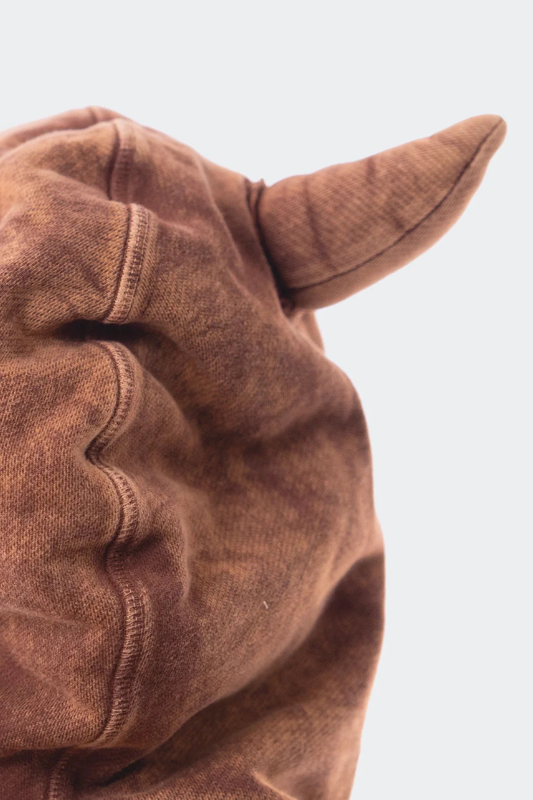 VENENO BUZO ZIPPER HORNS MARRON