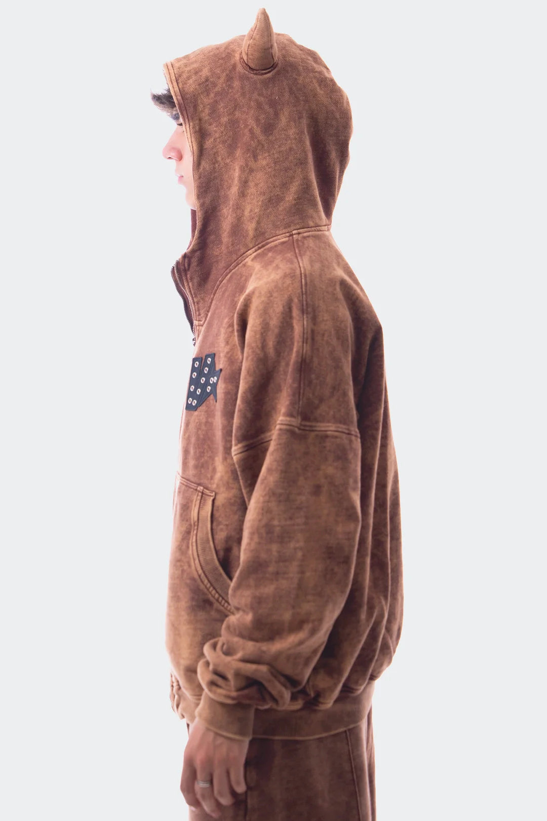 VENENO BUZO ZIPPER HORNS MARRON