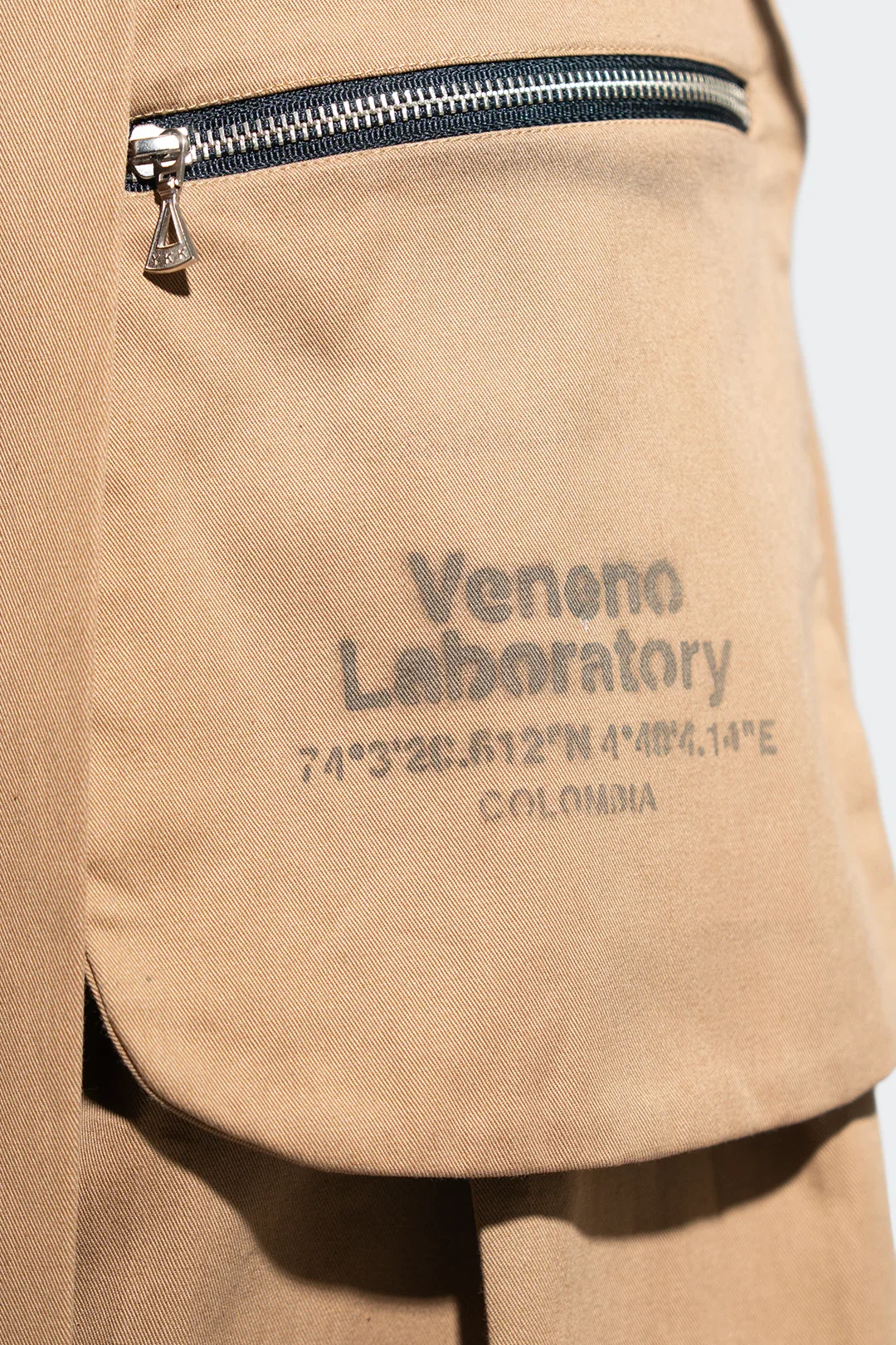 VENENO FALDA ZIPPER BAG