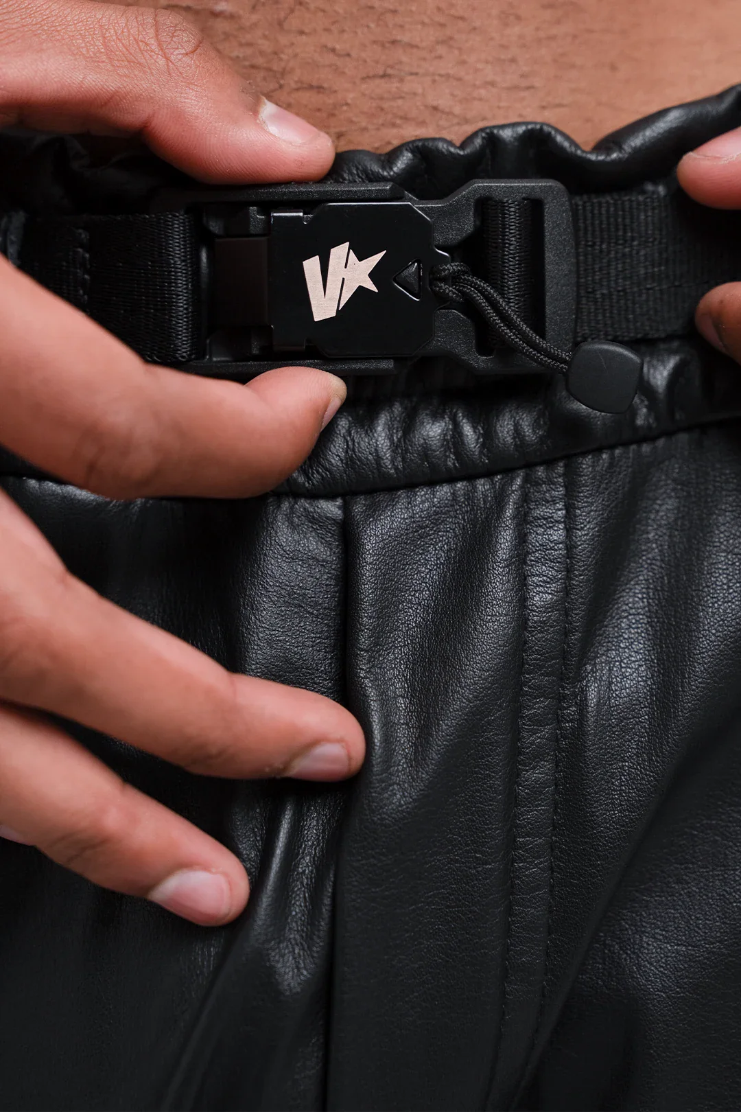 VENENO PANTALON CUERO BIKER GO FASTER