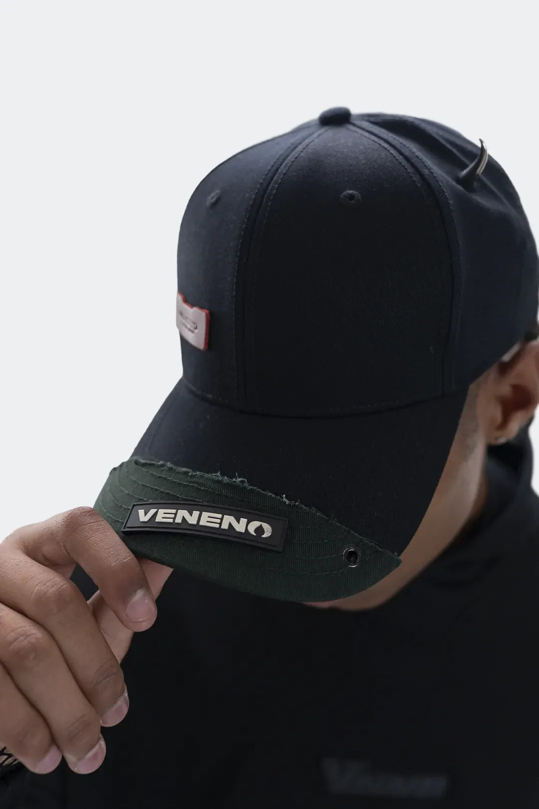VENENO GORRA VNNO GRAFFITI CAP