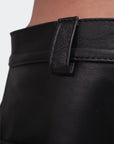 VENENO SHORT CUERO BLACK SITE