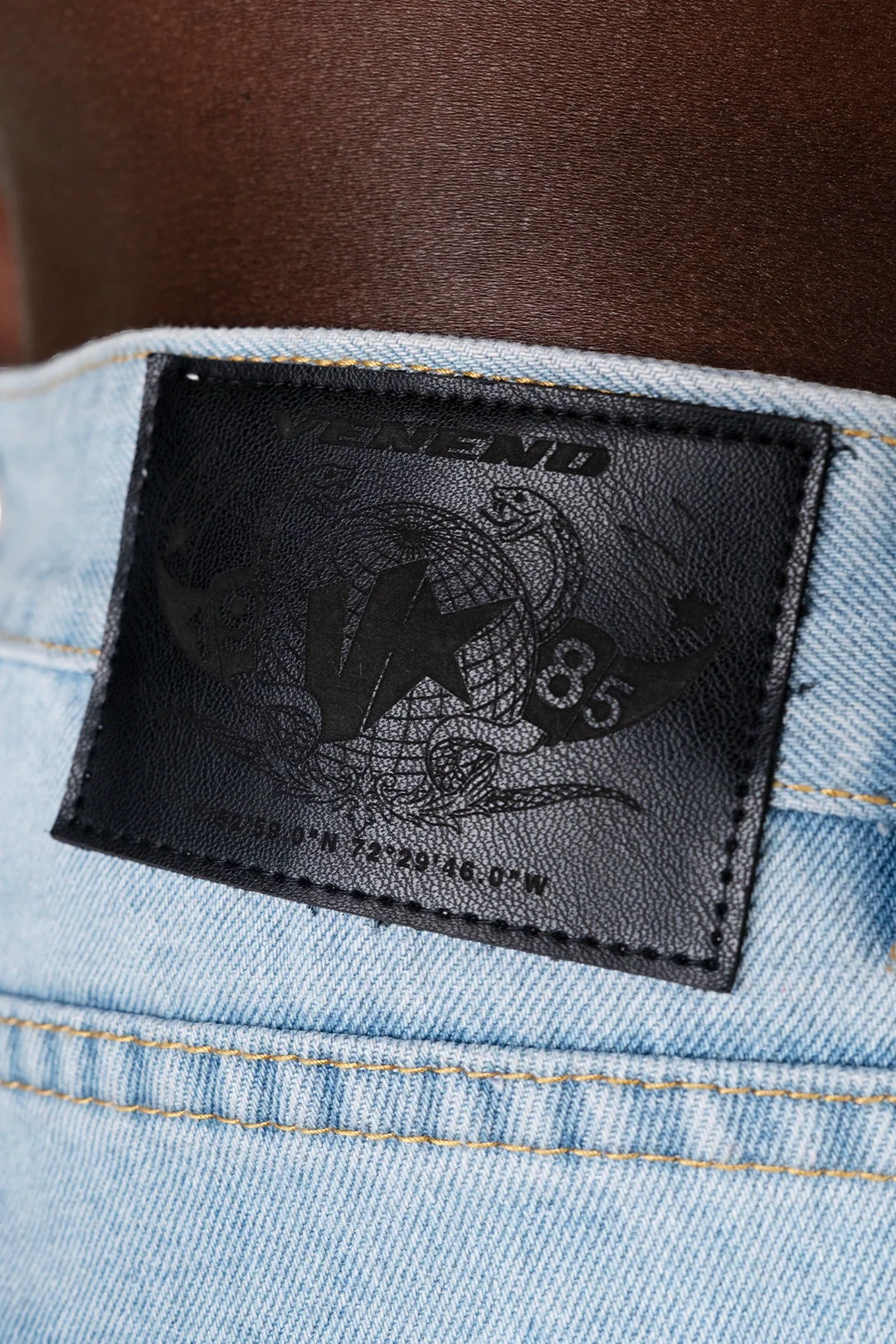 VENENO SHORT SOFT BLUE
