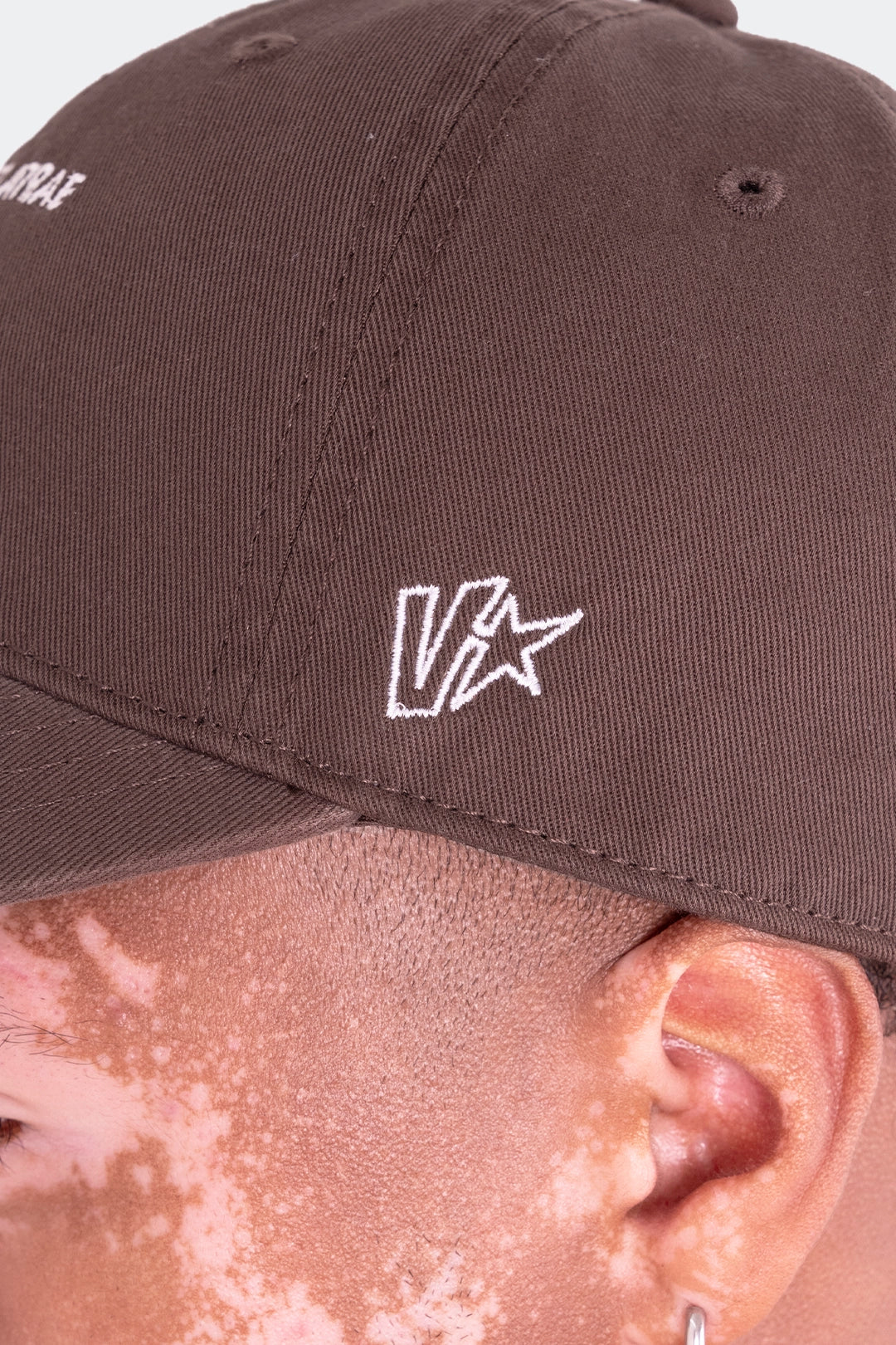 VENENO GORRA LO QUE TE ATRAE TE CONSUME