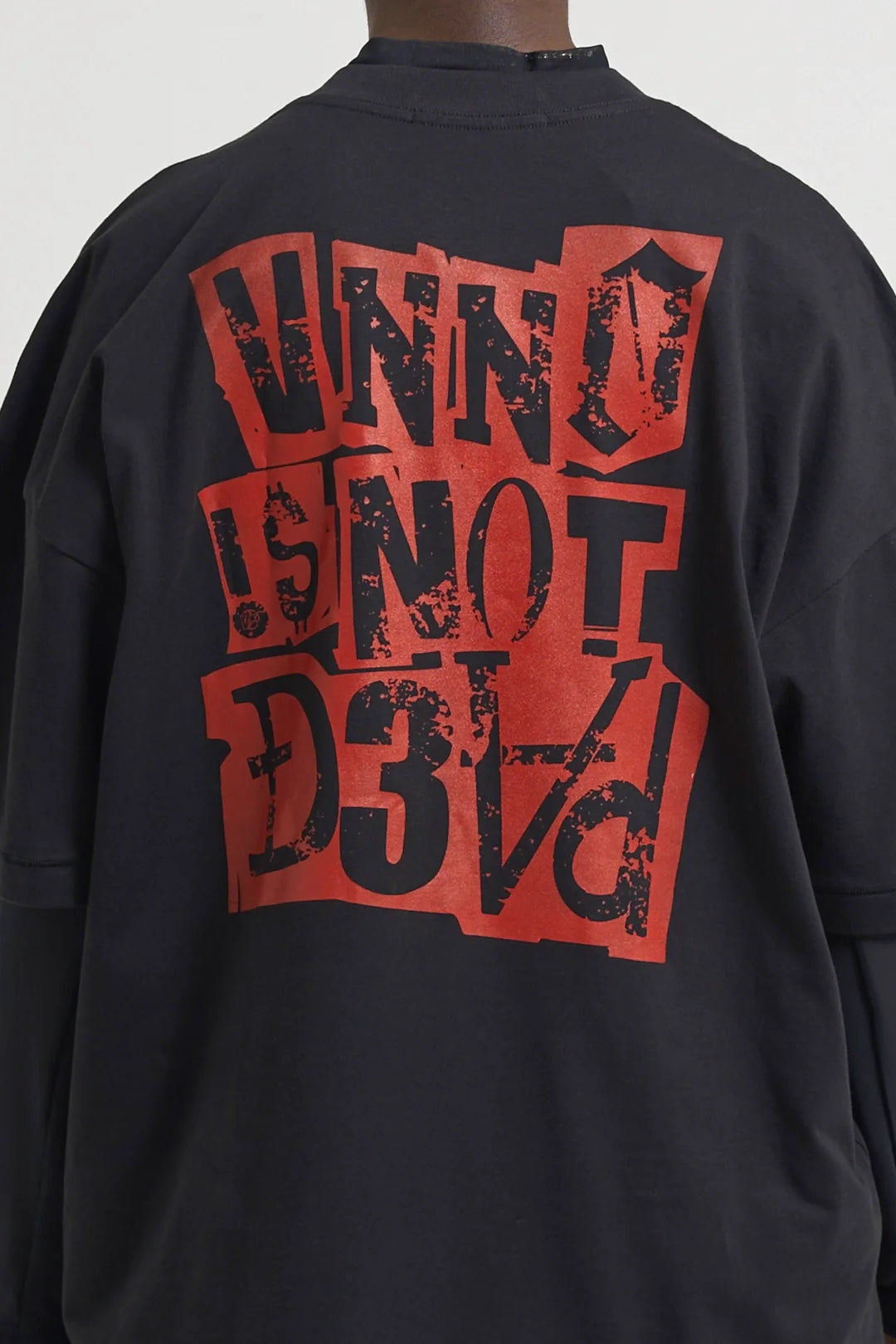 VENENO CAMISETA V DEAD