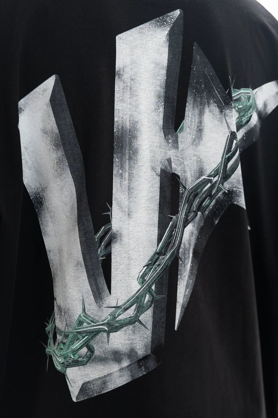 VENENO CAMISETA THORNS