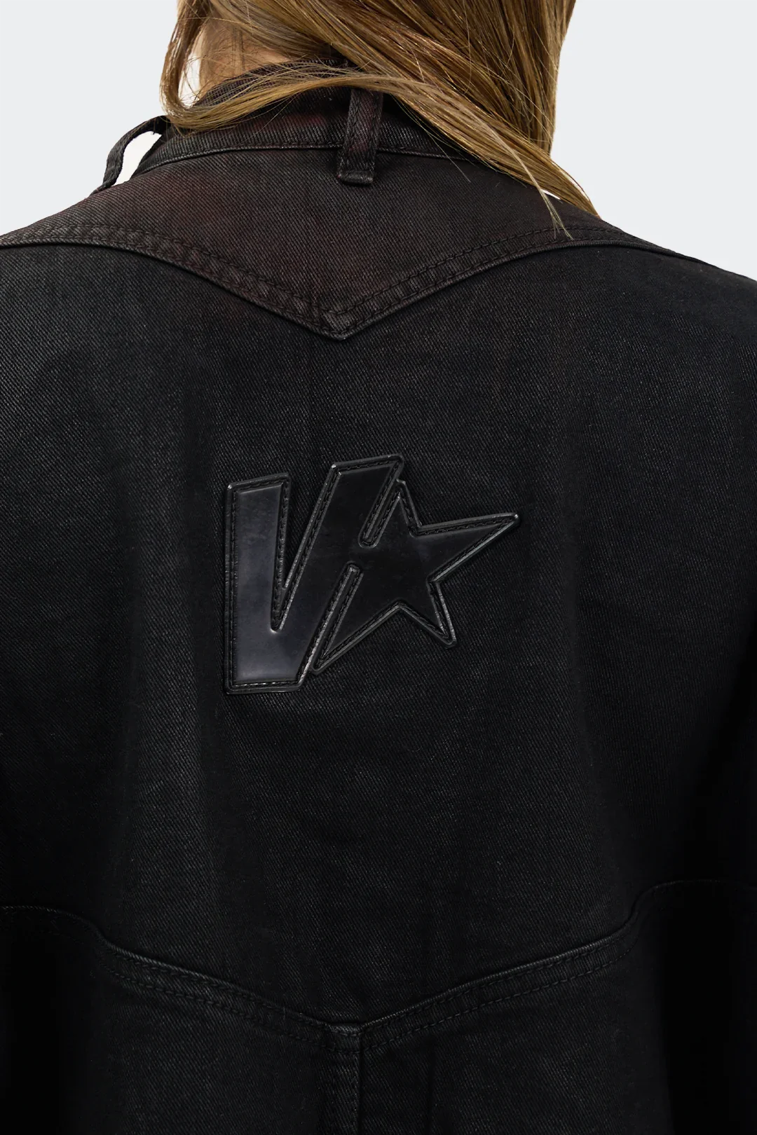 VENENO CHAQUETA DEVIL VSTAR