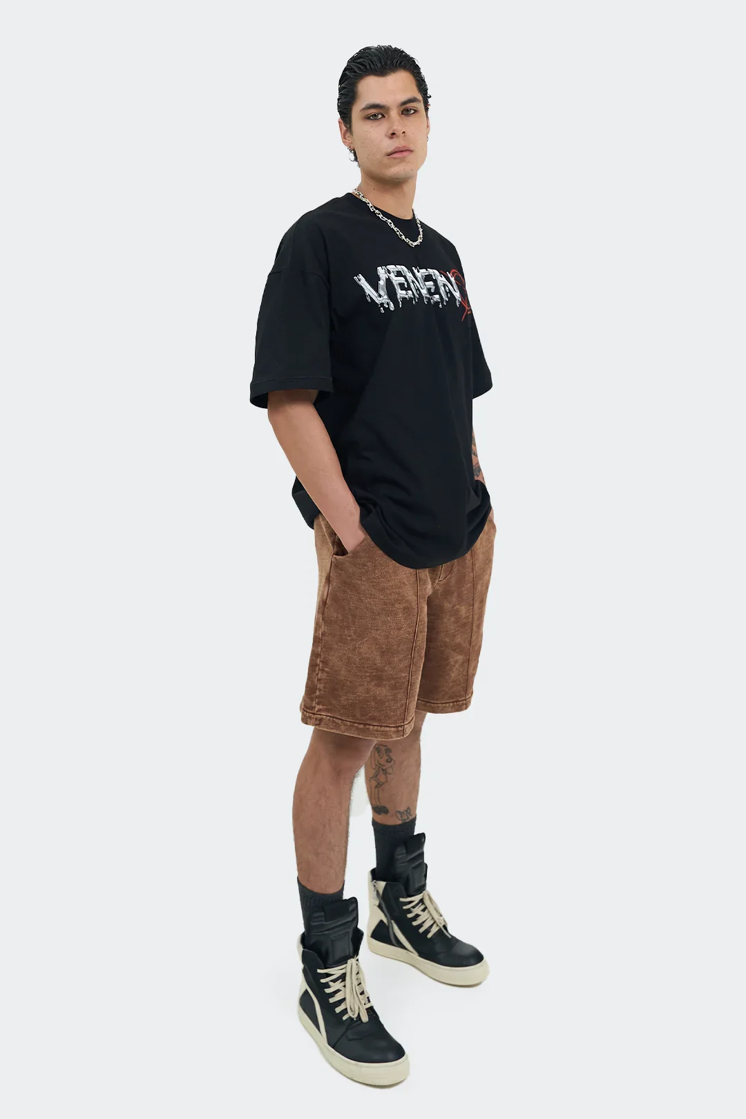 VENENO SHORT ARMY