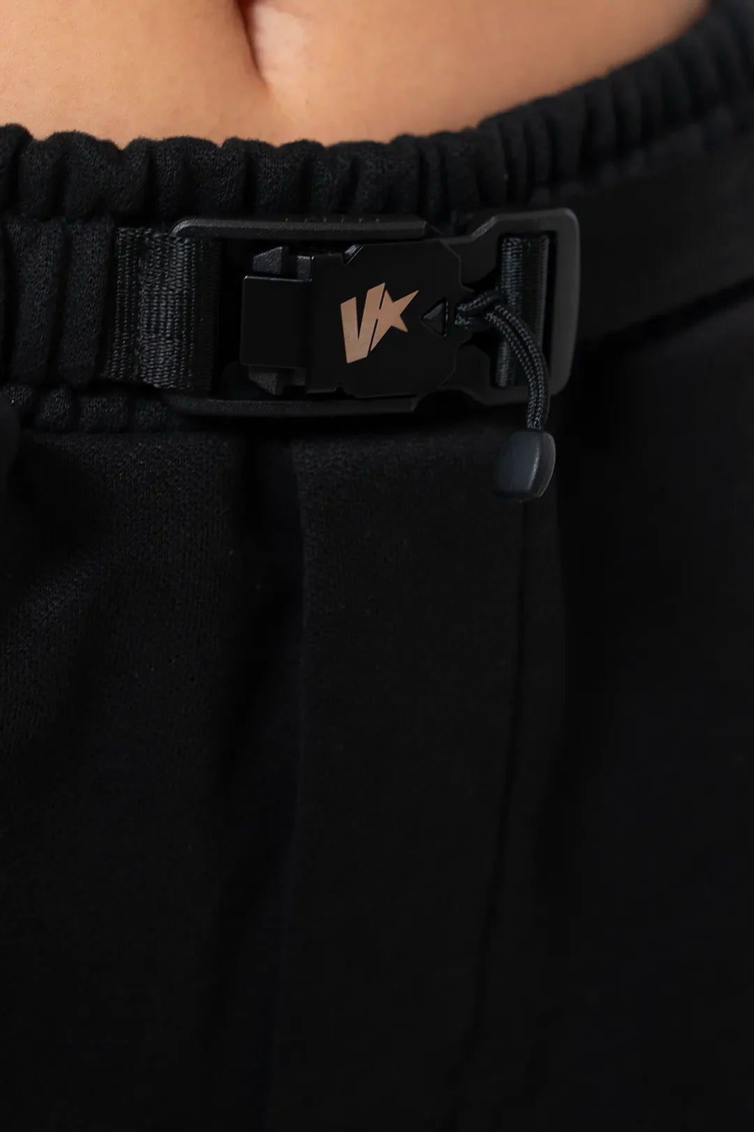 VENENO SHORT BABY